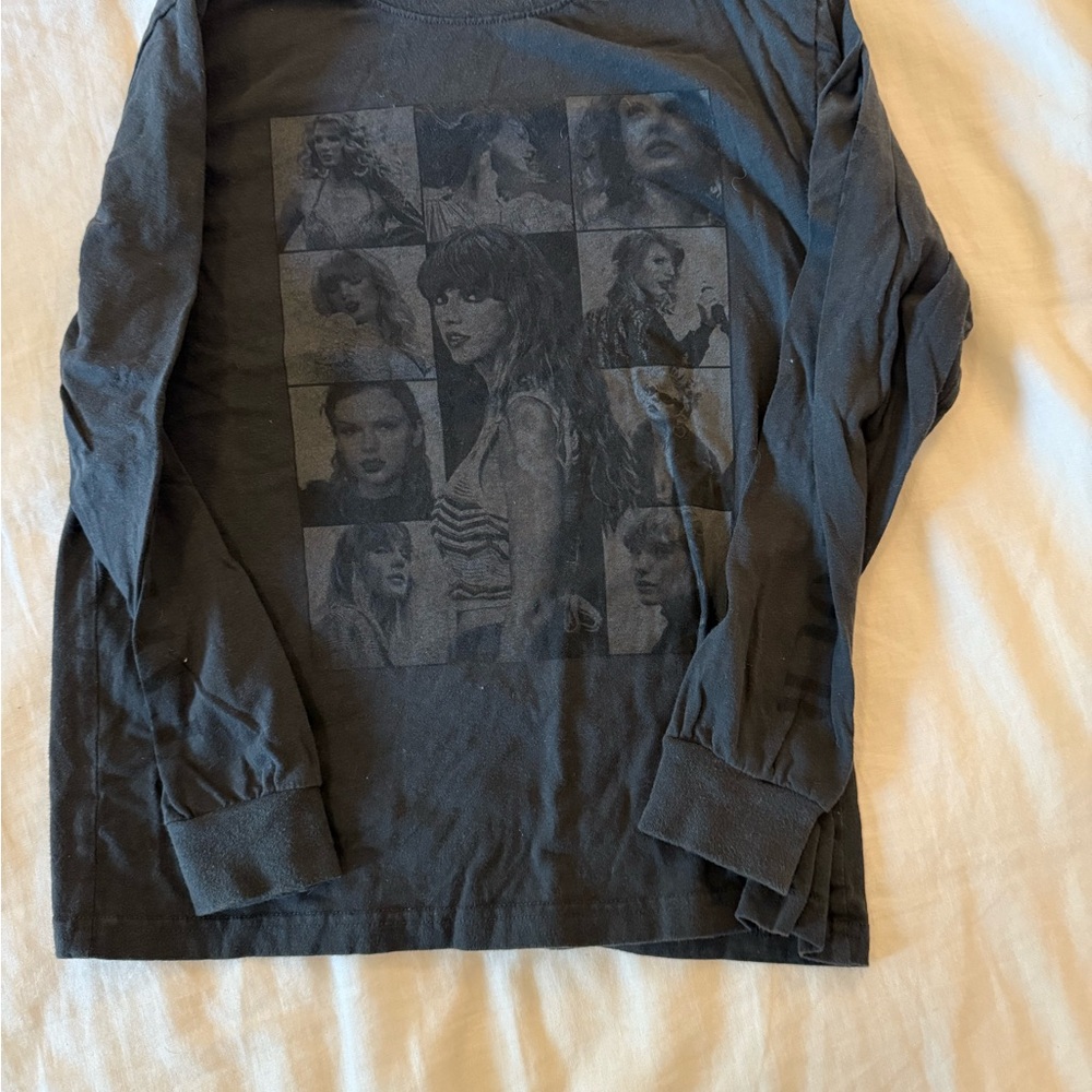 Taylor Swift Youth Black Graphic Long Sleeve Shirt